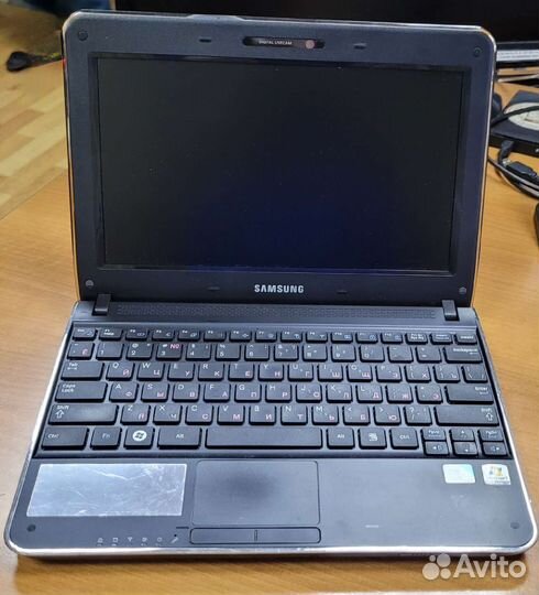 Ноутбук Samsung N210