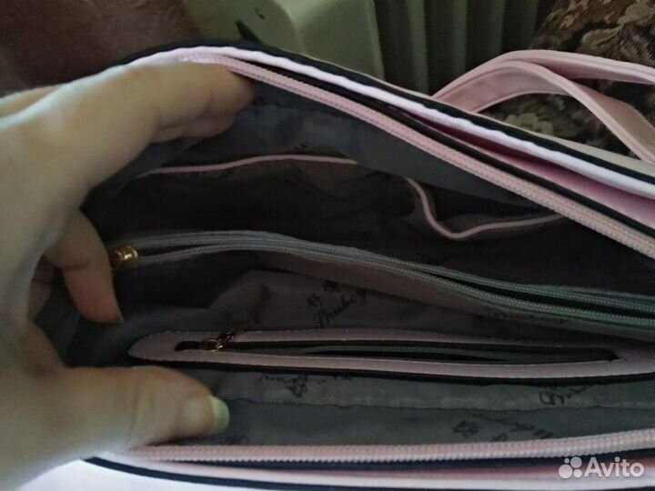 Сумка кожаная новая нежно розовый цвет