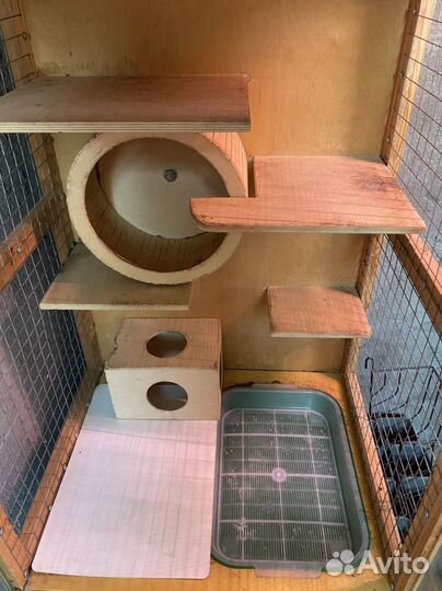 Вольер (клетка- витрина) для шиншиллы