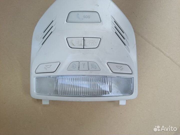 Плафон освещения салона LADA Vesta Sw универсал