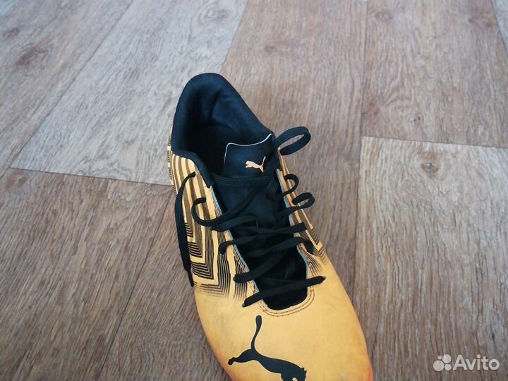 Футзалки puma