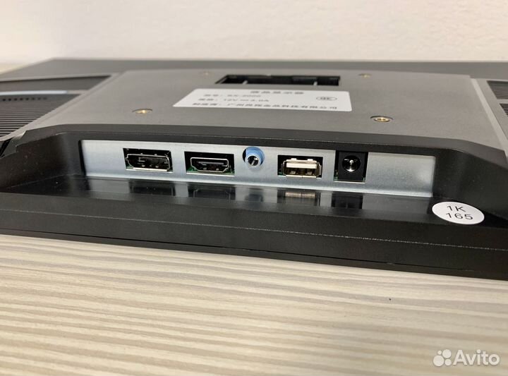 Новый игровой монитор 27