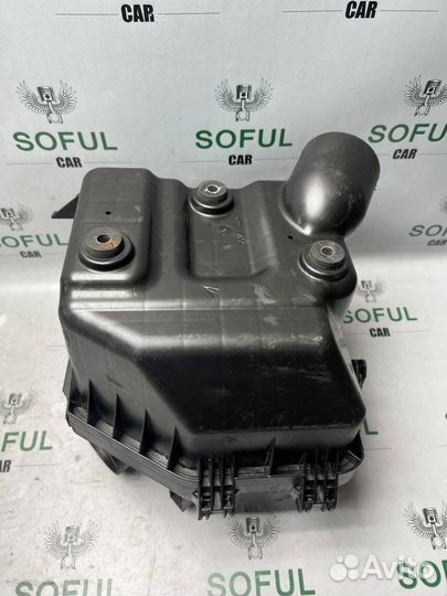 Корпус воздушного фильтра Toyota Rav4 2007