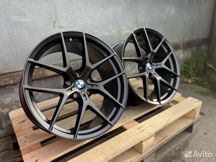 Диски 554 Черный Матовый R20 5-120 BMW F Series