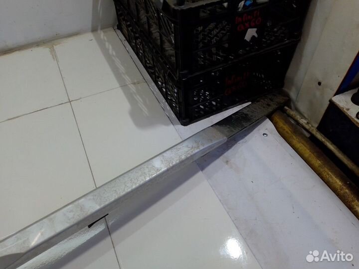 Рейлинг левый (Infiniti QX60)