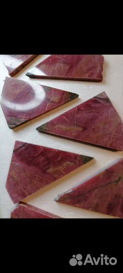 Орлец. Родонит