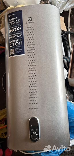 Electrolux Водонагреватель EWH 50 литров