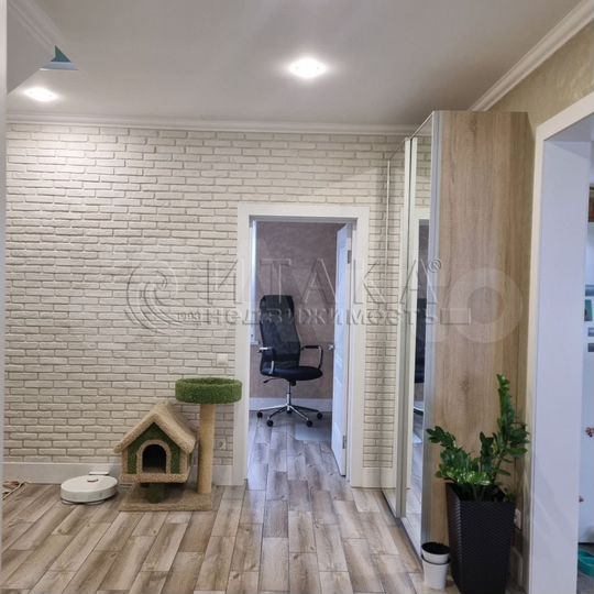 Коттедж 143 м² на участке 9,5 сот.