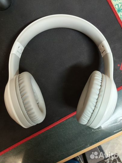 Беспроводные наушники Lenovo headphones TH10