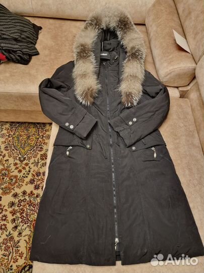 Пальто женское, 46 с длинным мехом