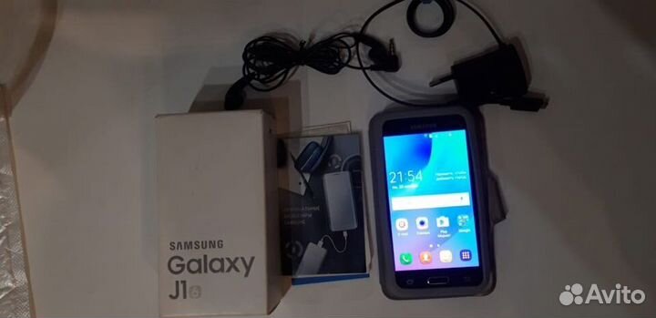 Samsung Galaxy J1 (2016) SM-J120F/DS, 8 ГБ