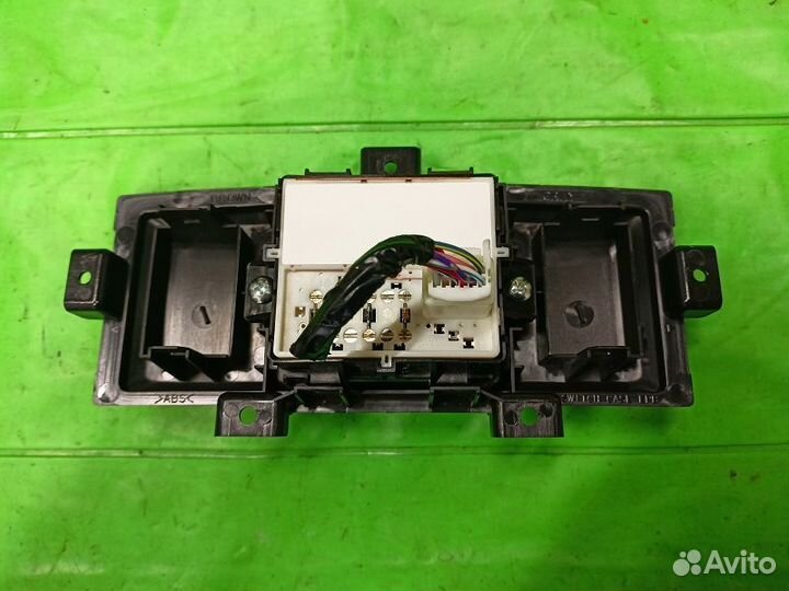 Кнопка стояночного тормоза Subaru Outback BR9 2012