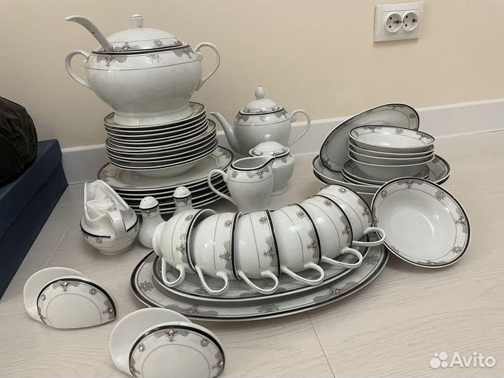 Набор столовой посуды