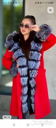 Парка новая,женская,капюшон