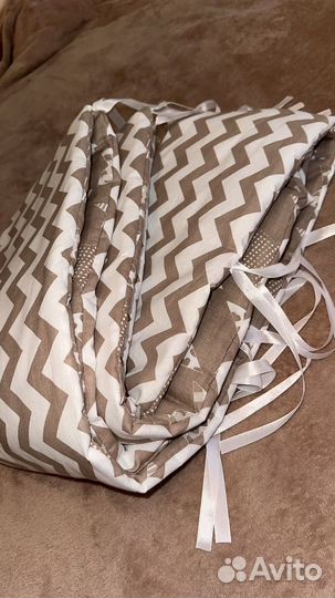 Бортики в детскую кроватку