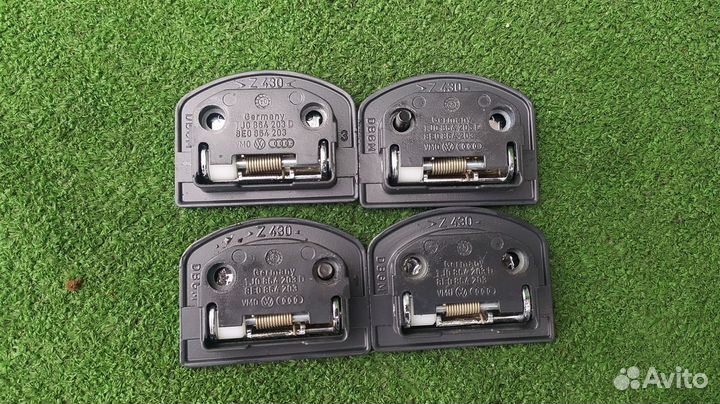 Петли крепления груза в багажнике Комплектом Audi