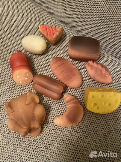 Игрушки резиновые Продукты