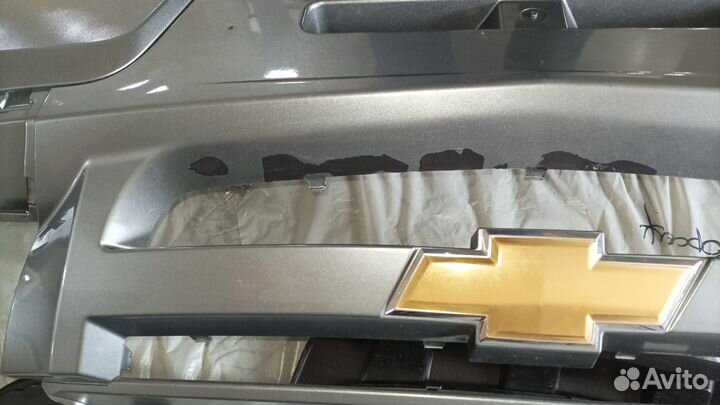 Бампер передний Шевроле Нива