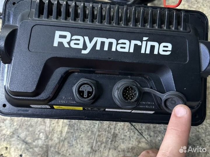 Эхолот raymarine element 7