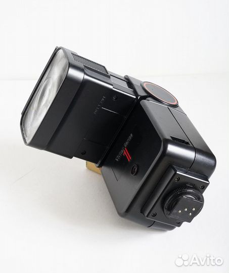 Фотовспышка -Vivitar Series 1 (600N)