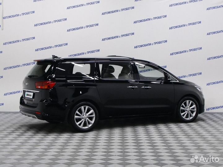 Kia Carnival 2.2 AT, 2017, 109 400 км