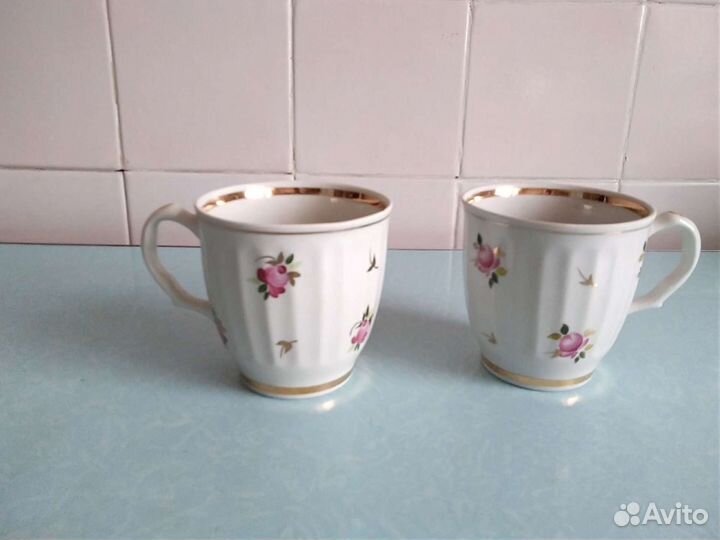 Фарфоровые бокалы и чашки с блюдцеми времён СССР