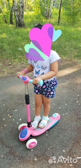 Самокат детский со светящимися колесами