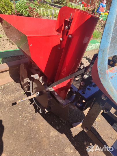 Картофеле сажалка с одаптэром почти новая