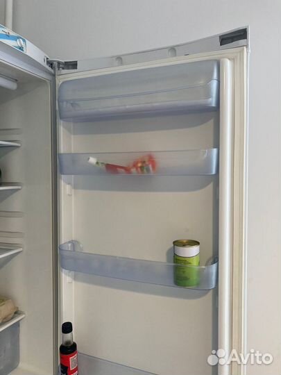 Холодильник indesit