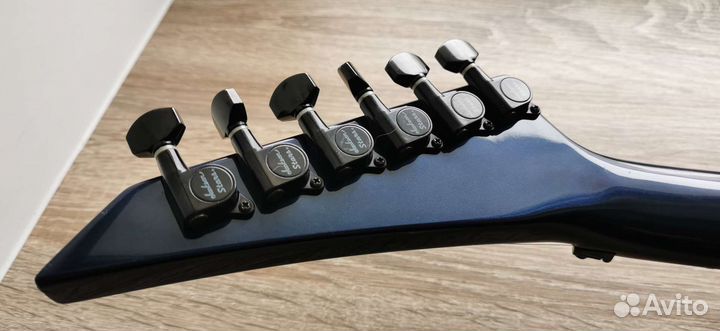 Электрогитара Jackson Soloist Stars