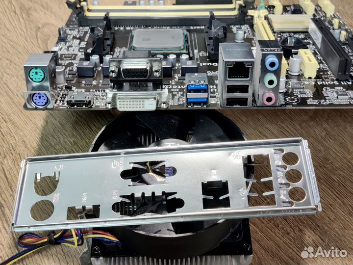 М/п FM2+ с процессором A6-7400 и кулером