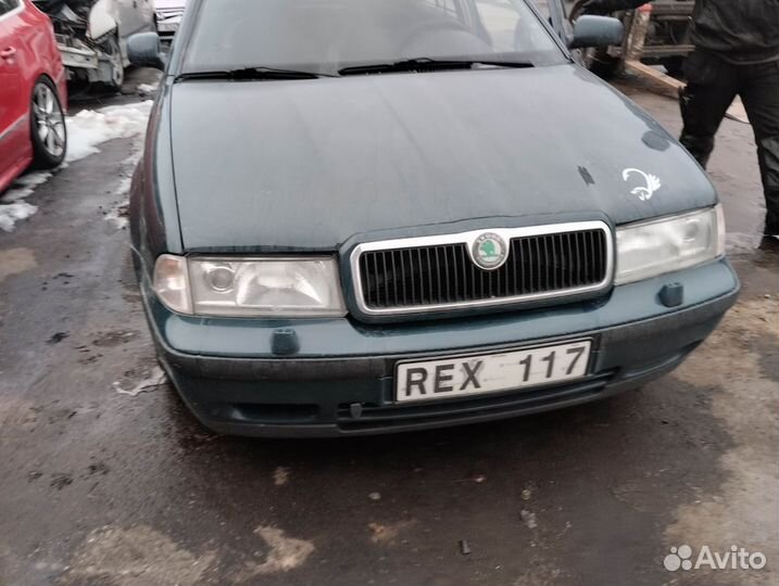 Замок двери Skoda Octavia A4 (1996-2010)