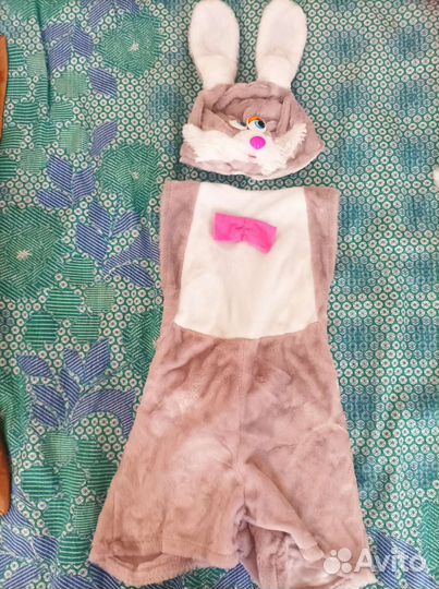 Новогодний костюм зайчик