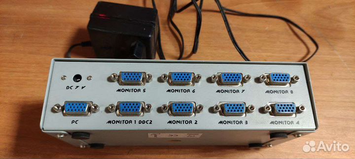 Видео сплиттер (разветвитель) на 8 VGA