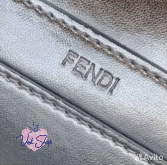 Сумка Fendi Pecaboo IseeU натуральная кожа стразы