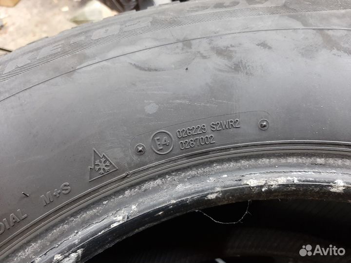 Bridgestone Blizzak Spike-02 SUV 265/70 R16 112T