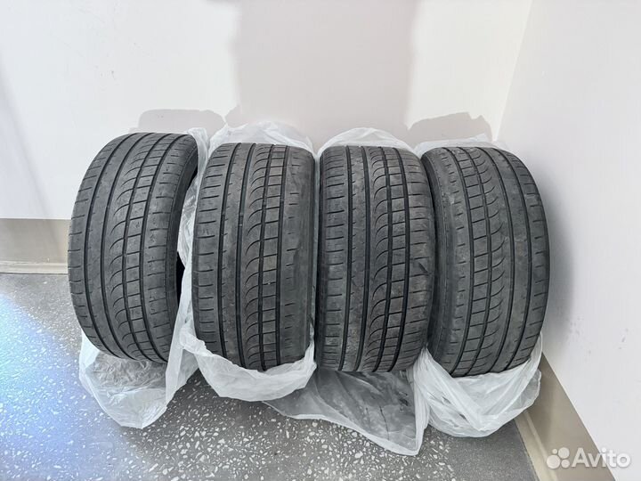 Altenzo Sport Comforter 245/35 R20 и 275/30 R20