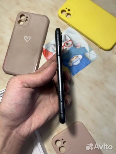 iPhone 11, 64 ГБ