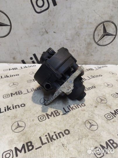 Насос продувки катализатора Mercedes Gl X164