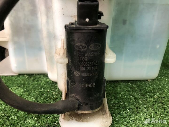 Бачок омывателя Hyundai ix35