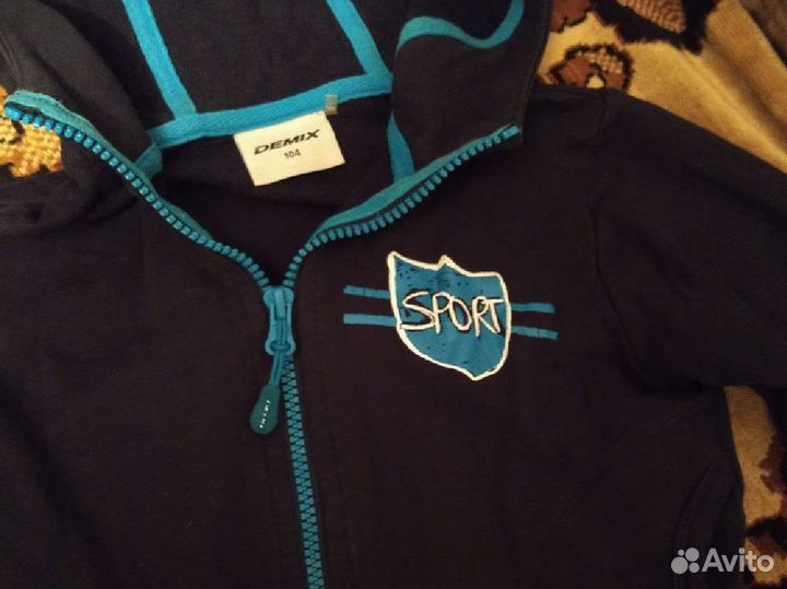 Спортивный костюм demix на мальчика. 104