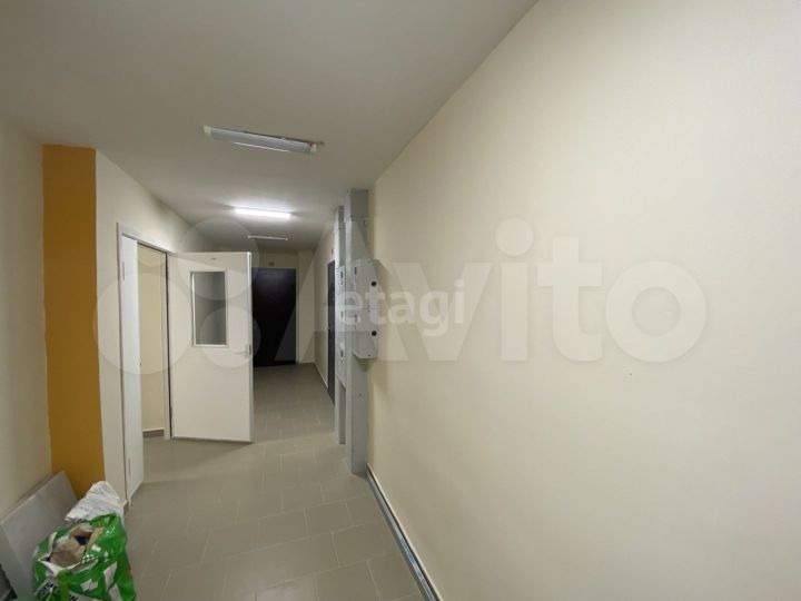 2-к. квартира, 63 м², 8/9 эт.