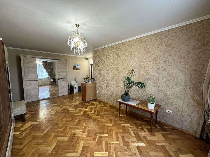 3-к. квартира, 69 м², 5/9 эт.