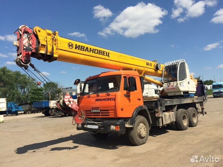 Аренда и услуги автокрана, 25 т, 21 м, с гуськом 9 м
