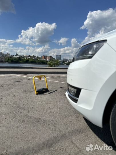 Автоматический парковочный барьер