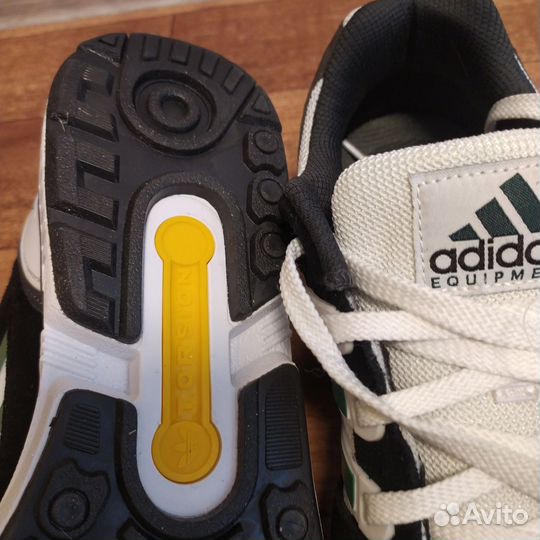 Кроссовки adidas torsion 90х