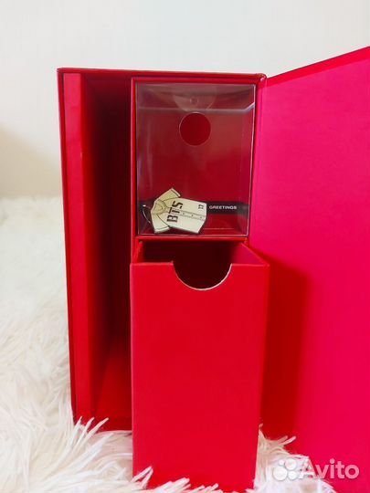 Шкафчик из Season's Greetings BTS 2017