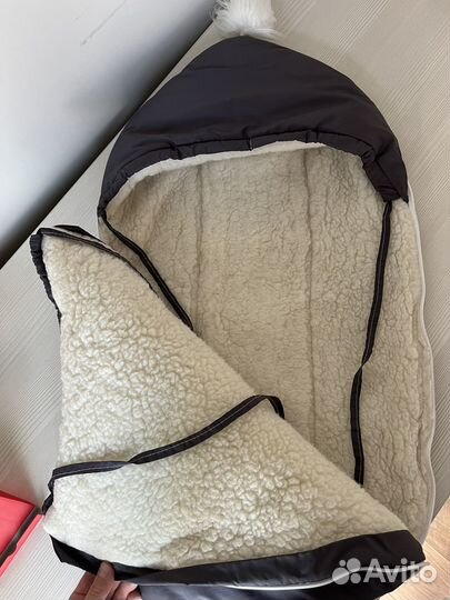 Зимний конверт в коляску на овчине