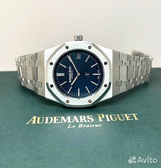 Часы Audemars Piguet Royal Oak Extra-Thin 'Jumbo