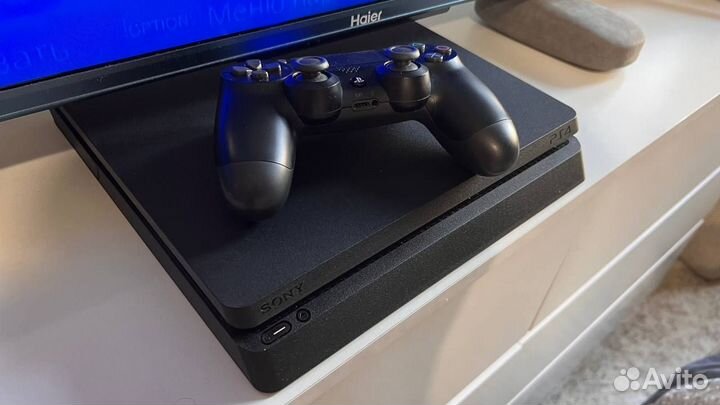 Sony playstation 4 slim 500gb (+несколько игр)